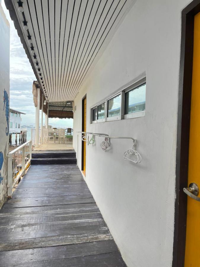 Teleysea Resort Kohlarn Bagian luar foto