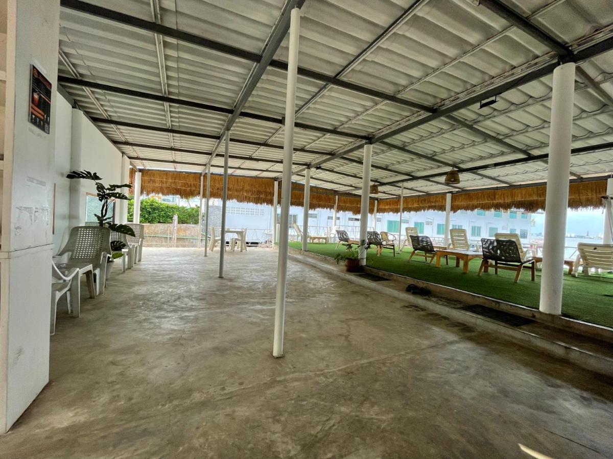 Teleysea Resort Kohlarn Bagian luar foto