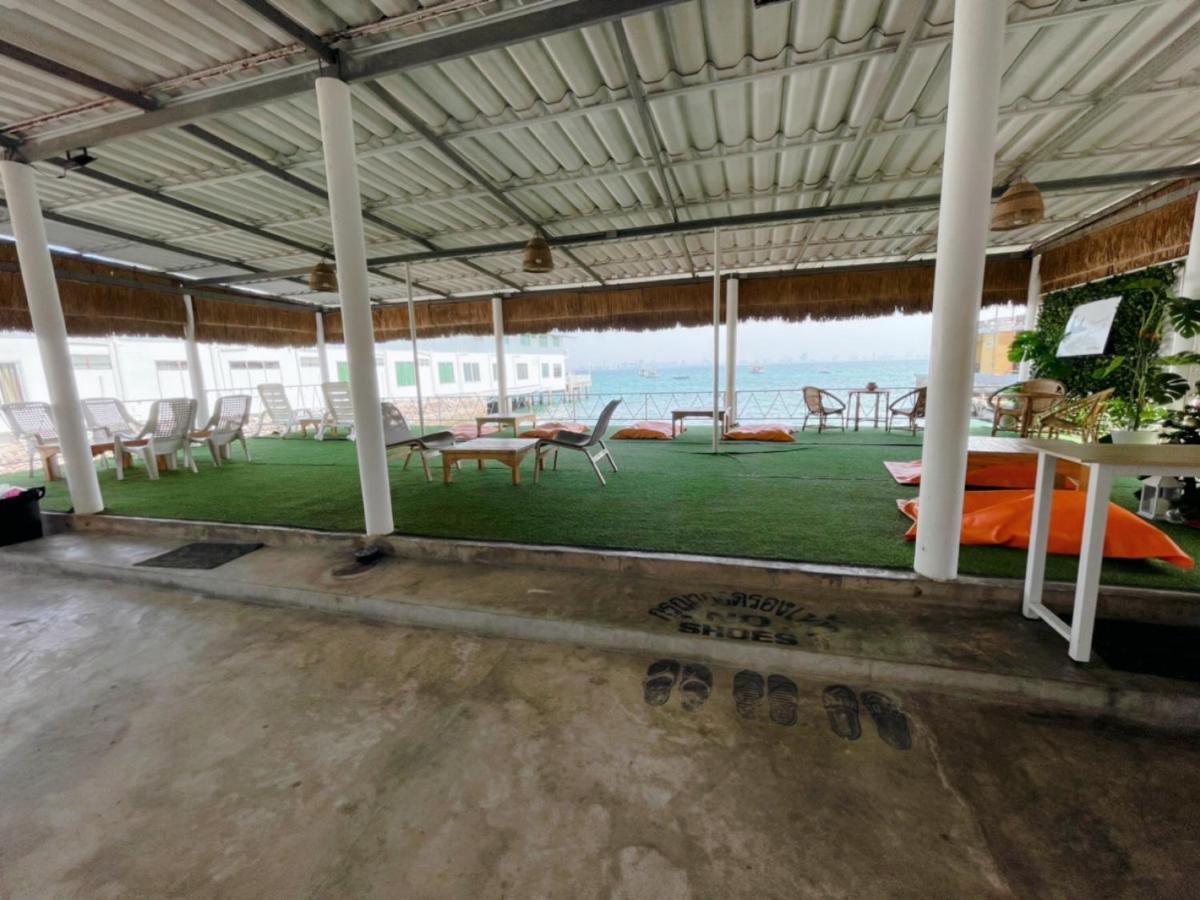Teleysea Resort Kohlarn Bagian luar foto